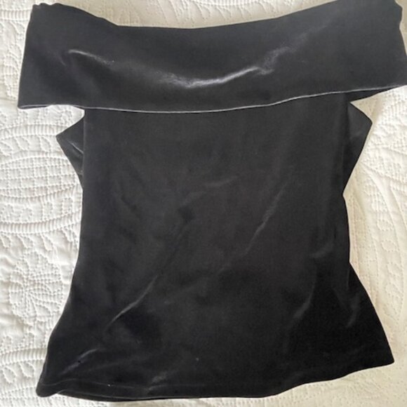 Oak & Fort Velvet Top Black Size Small - Picture 1 of 2